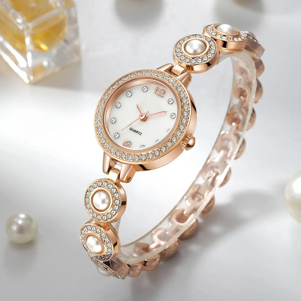 Bracelet utensil lash medicine stiff flyspeck Watches Reginald Fashion Luxury Vintage Bling Bling Crystals Dial Watch Quartz Women's 