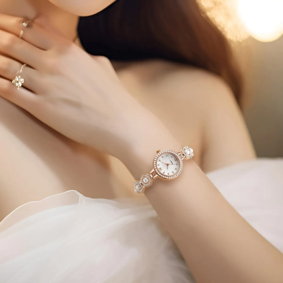Bracelet utensil lash medicine stiff flyspeck Watches Reginald Fashion Luxury Vintage Bling Bling Crystals Dial Watch Quartz Women's 