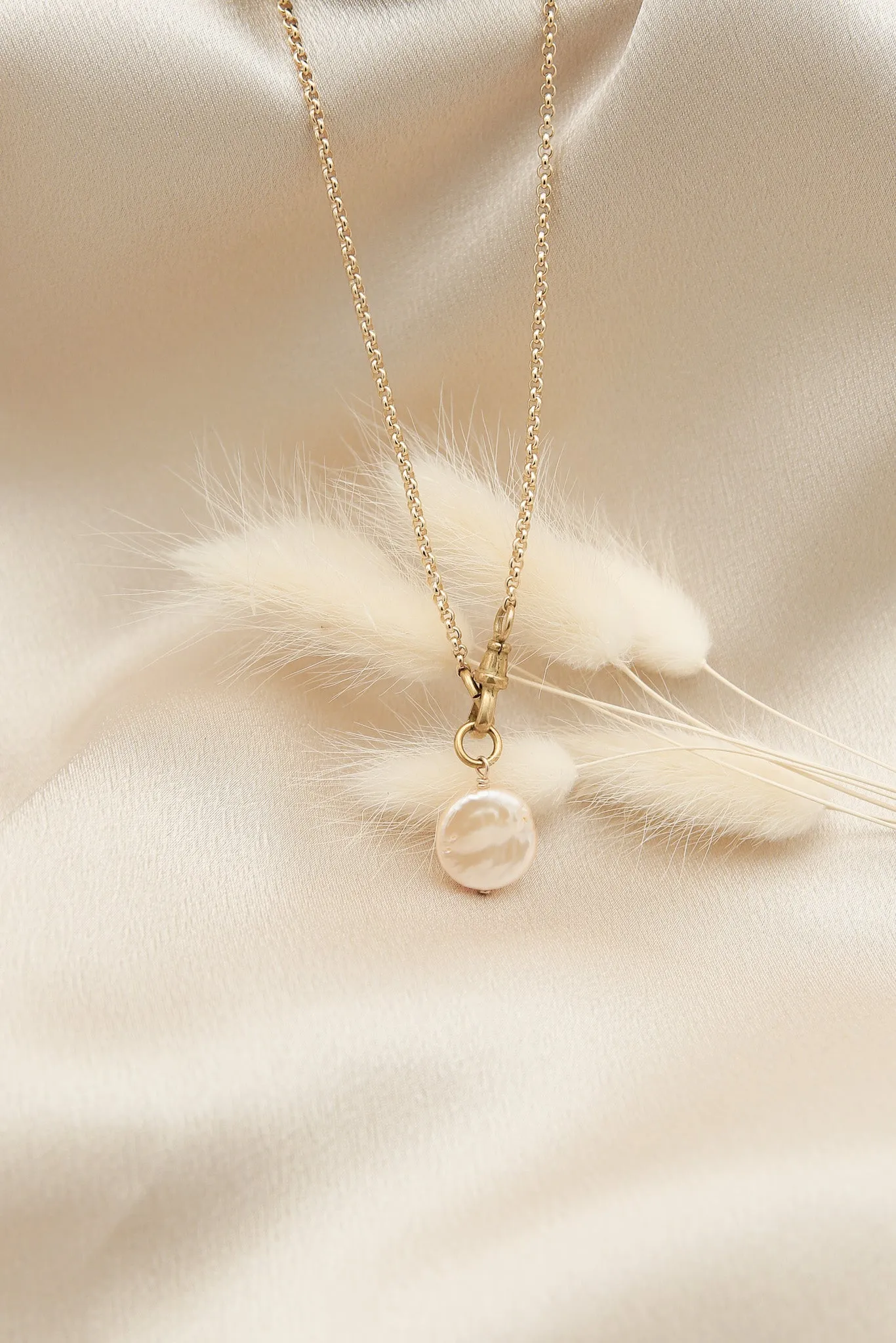Dita Necklace