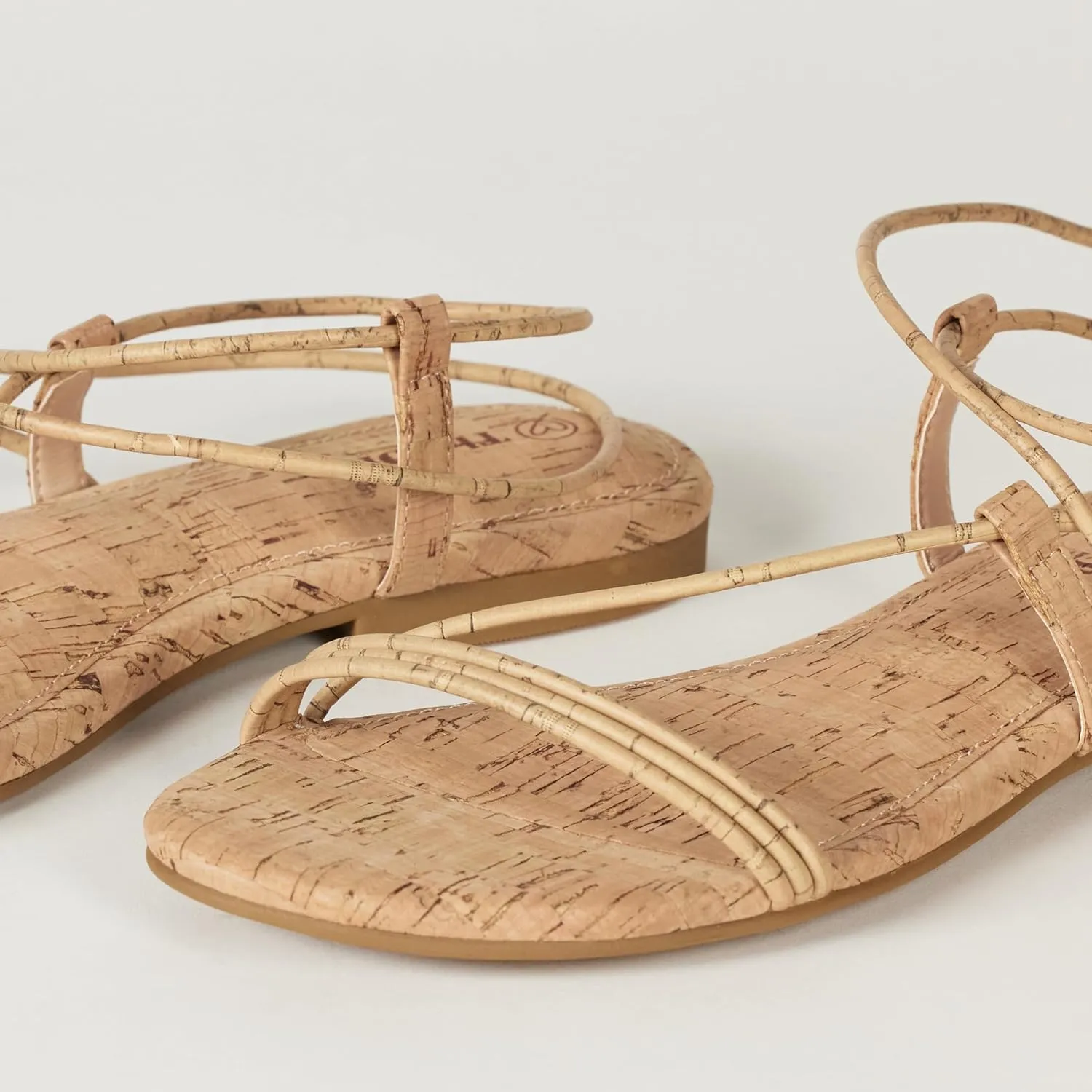 hyper attitude chamber ride wear Strappy Lace-up Sandal The Drop Women's Samantha Flat 