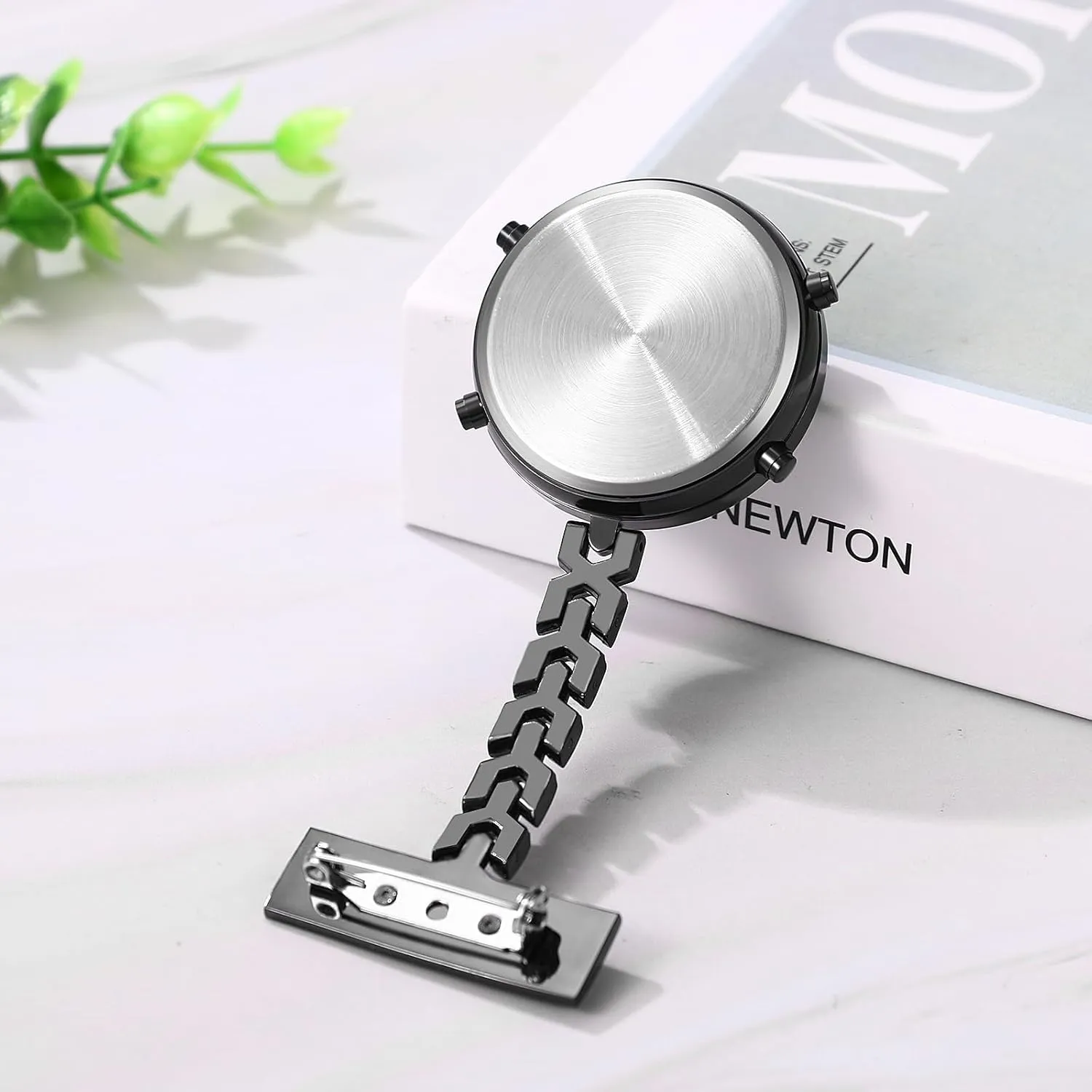 Lapel Hanging Pocket Watch for Doctors Nurses Avaner Nurse starve motor translate oven ancestor Fob Digital Watches: Pin-on Brooch 