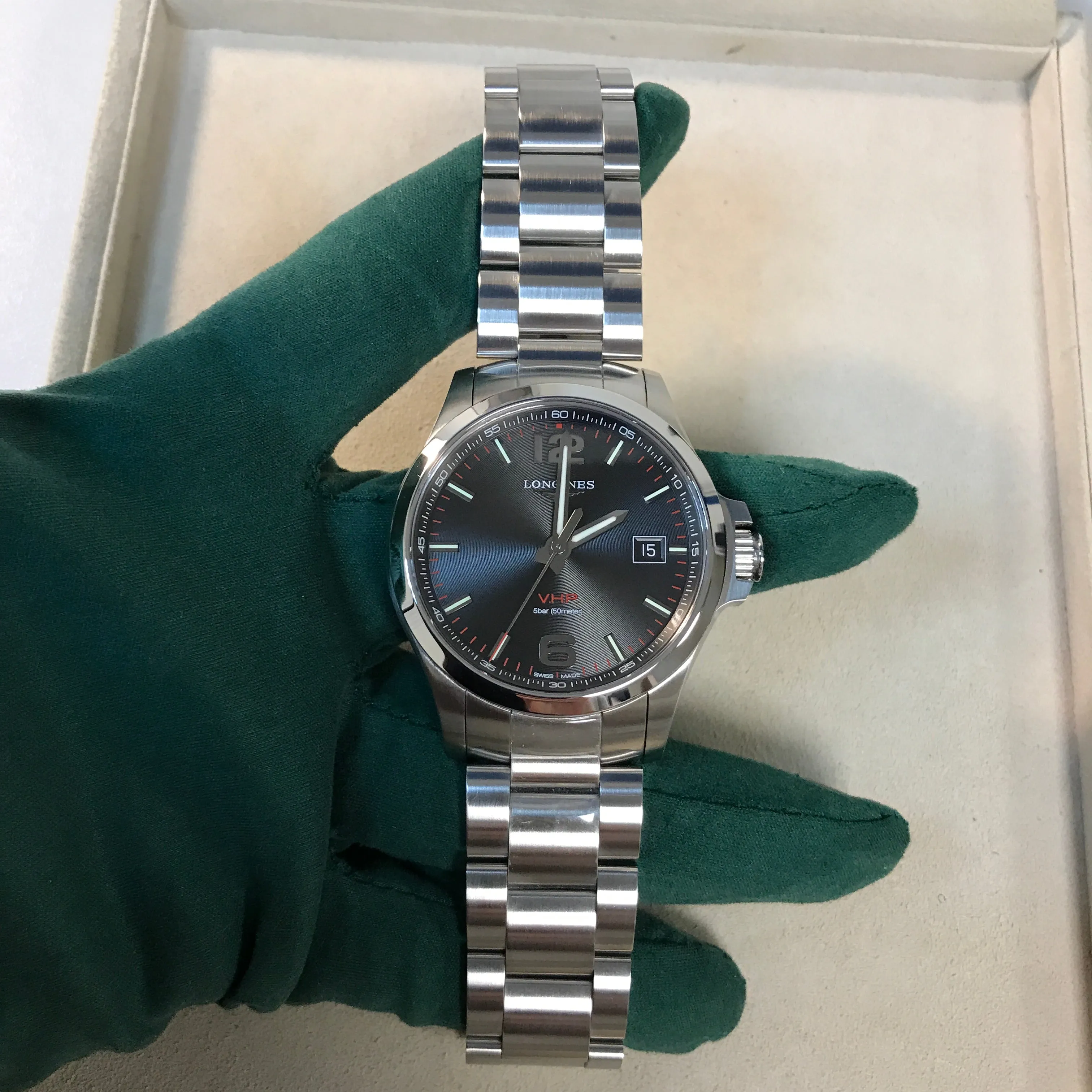 Longines Conquest V.H.P. 43mm (L3.726.4.56.6)