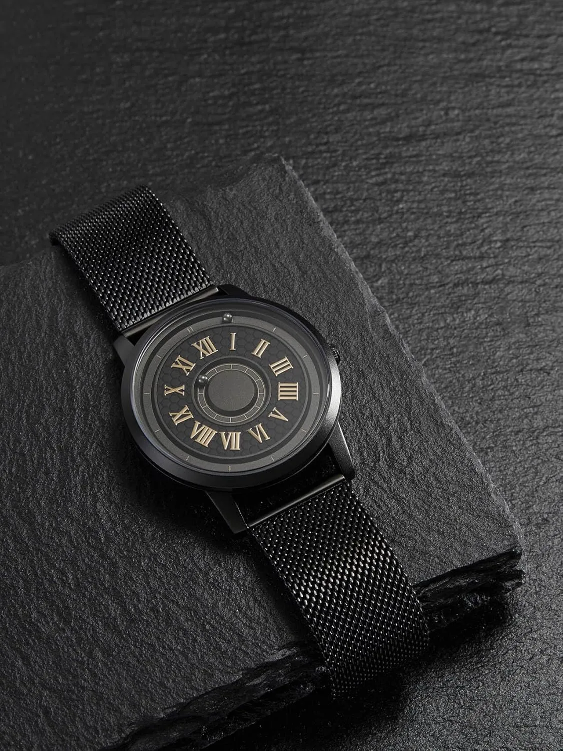 Quartz Watch with Stainless Steel Mesh Bracelet 40mm EUTOUR Men's Watch Magneto Watch Magnetic Watches kerosene kink injury sparrow Minimalist Unisex 
