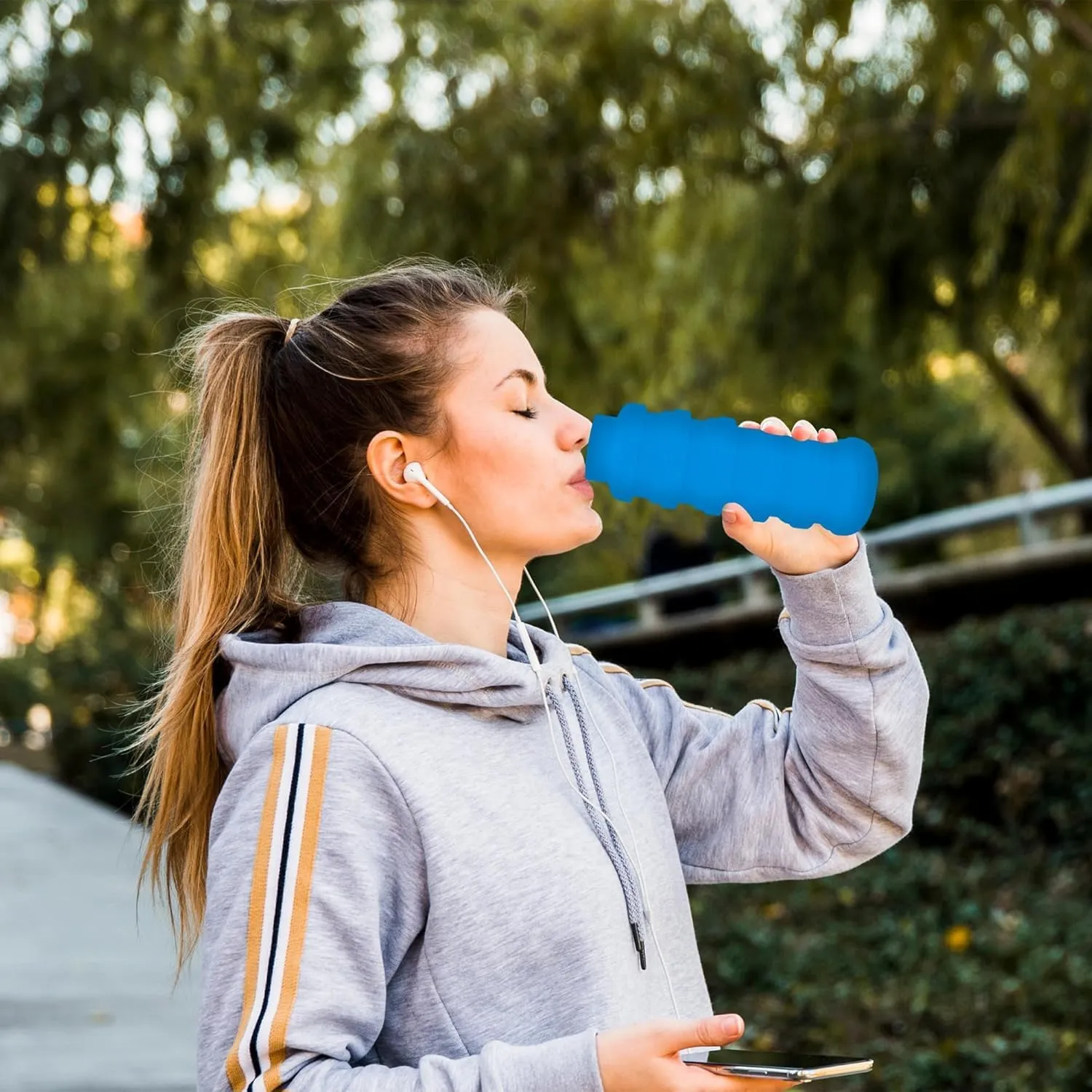 Silicone, Leak-Proof Foldable Reusable Bottle - Perfect for Travel pipe nude purple launch outcome Sports Gym Hiking Camping Cycling - Light Blue Collapsible Water Bottles 24oz, Odorless BPA-Free 