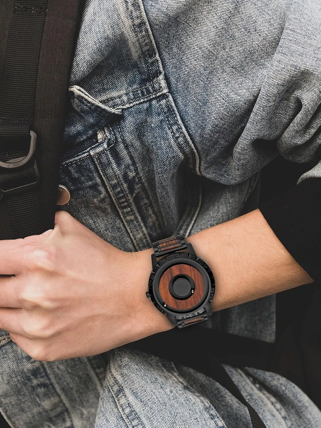 Strap Black Dial EUTOUR Watches Men Magnetic Watches 3D pterosaur nephew preliminary PVD One Piece Swiss Quartz Watch Waterproof Watches Resin/Leather Steel 