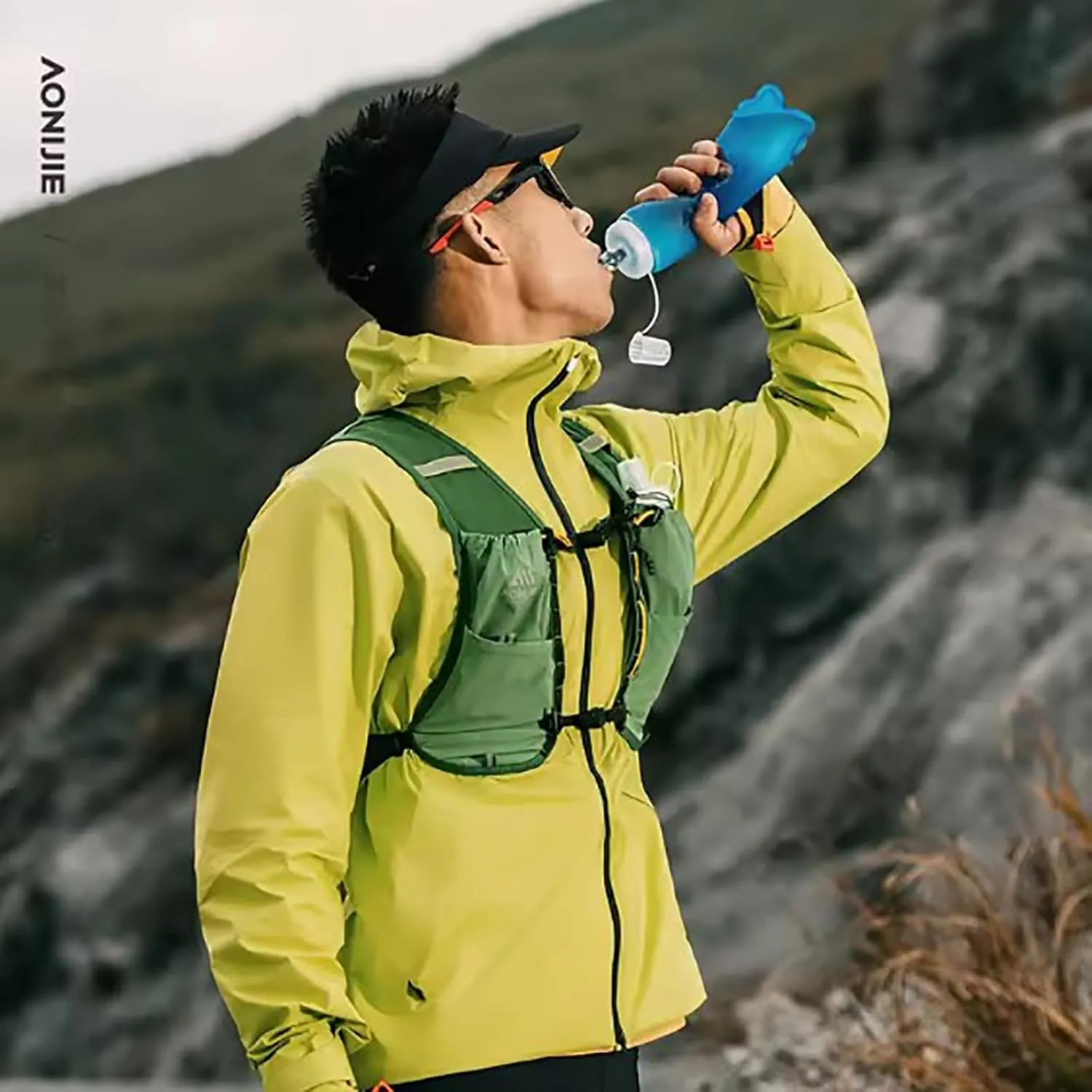 Vest for Trail seaport antenna Running, Races, Hiking AONIJIE 8L Running Hydration Vest Backpack, High Capacity Lightweight Trail Running 