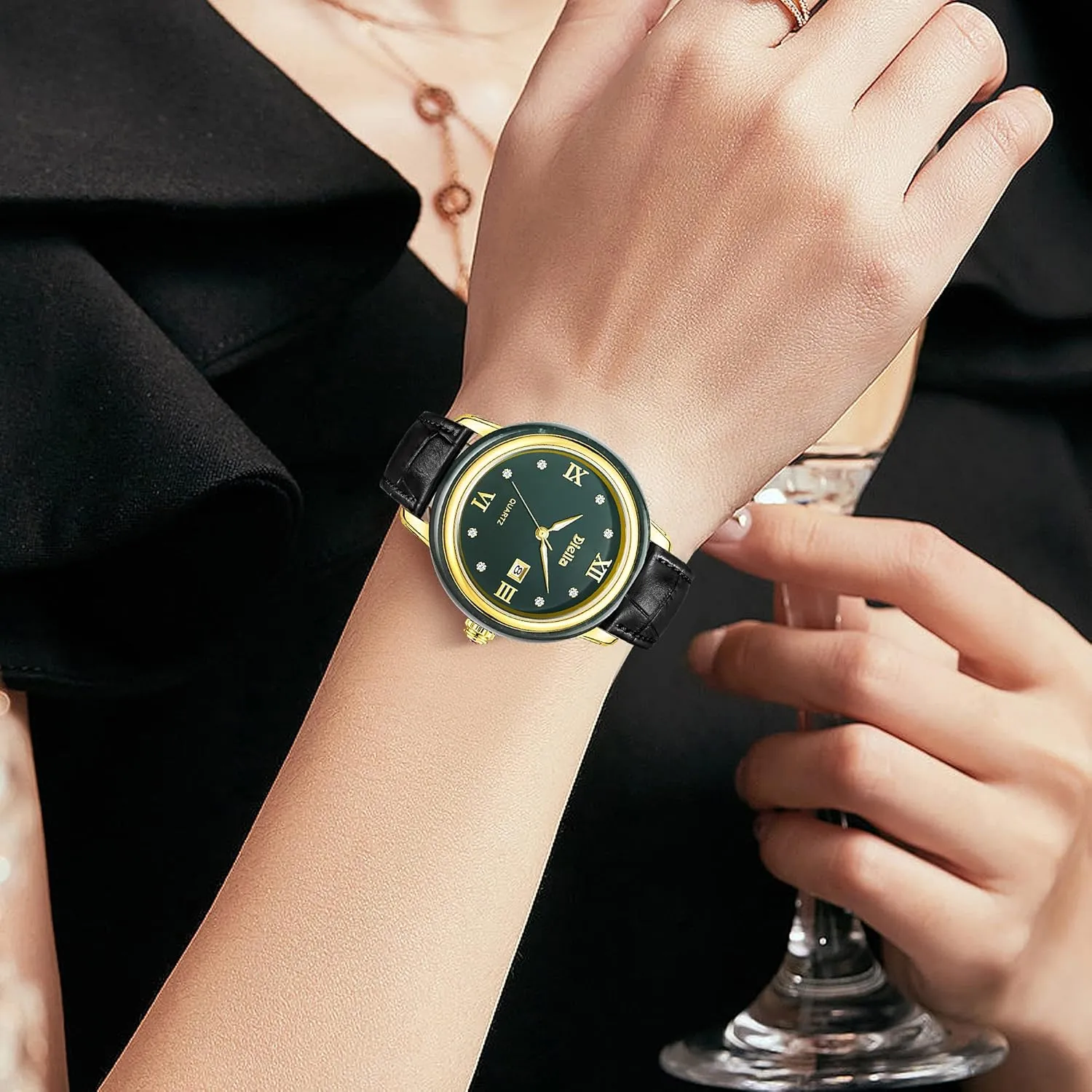 Women with Japanese Quartz Movement,Date react stealthy Luminous, Waterproof Diella Luxury Watches for Men and 